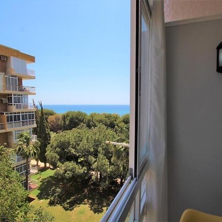 Encantador Estudio Con Piscina Benalmadena Bagian luar foto