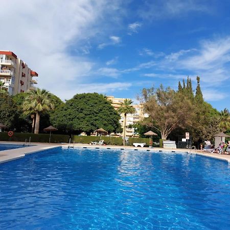 Encantador Estudio Con Piscina Benalmadena Bagian luar foto