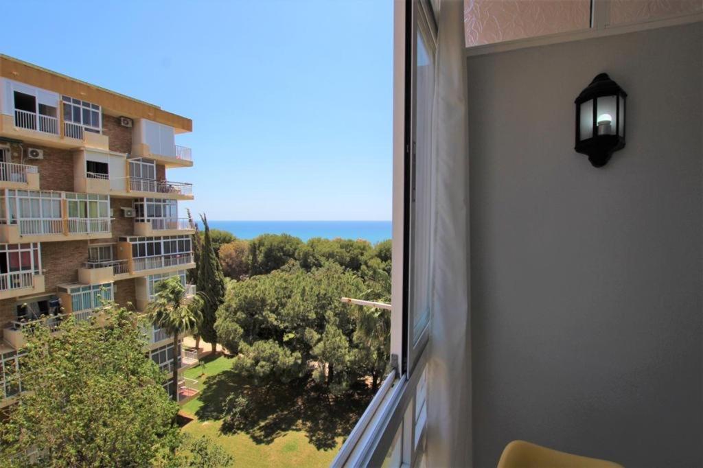 Encantador Estudio Con Piscina Benalmadena Bagian luar foto