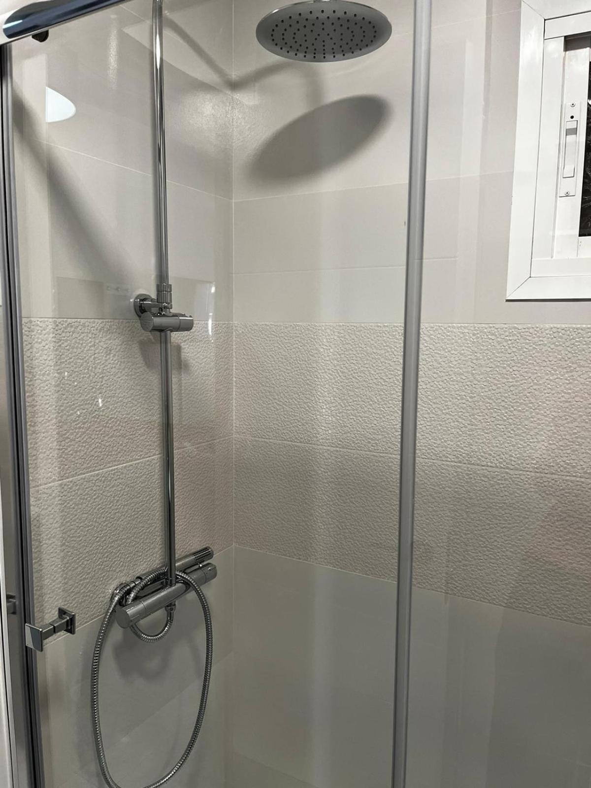 Encantador Estudio Con Piscina Benalmadena Bagian luar foto